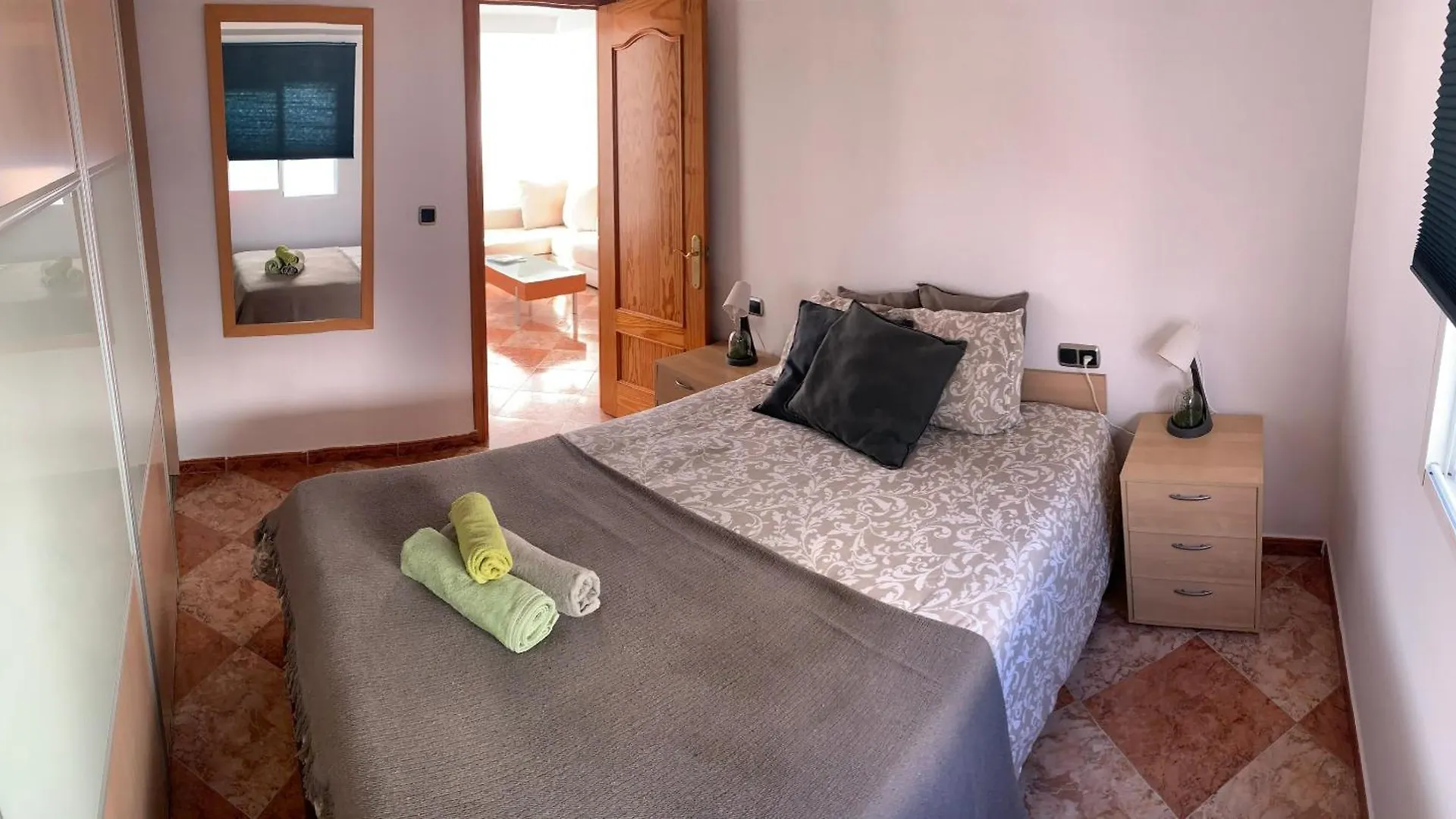 Los Guindos Apartment Malaga